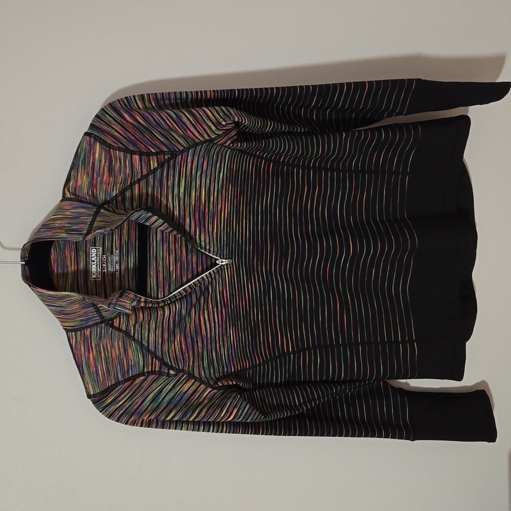 KIRKLAND Costco Long-Sleeve Active Athletic Shirt Woman's Small